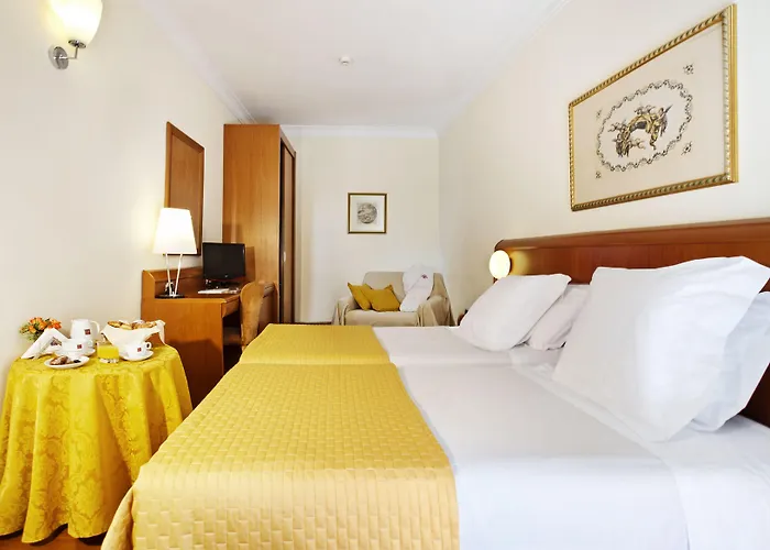 Ponte Sisto Hotel Rome