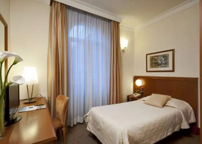 Ponte Sisto Hotel 4*