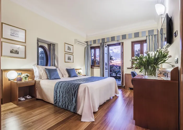 Ponte Sisto Hotel Rome